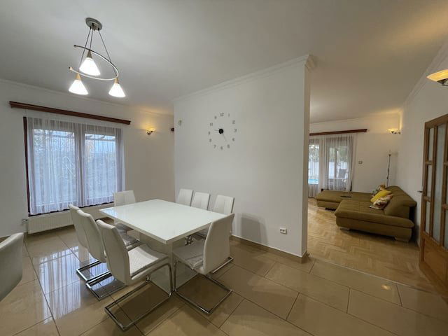 Eladó családi ház, Debrecenben 165 M Ft, 4 szobás