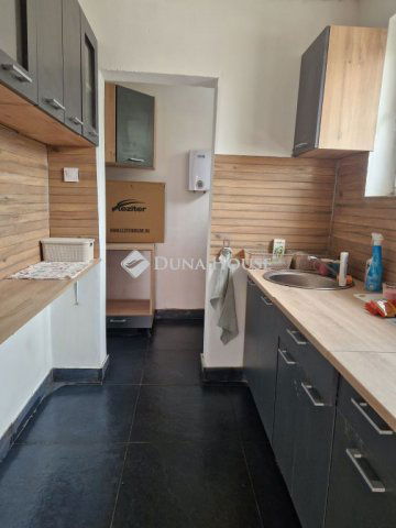 Eladó családi ház, Tiszafüreden 56.9 M Ft, 4 szobás