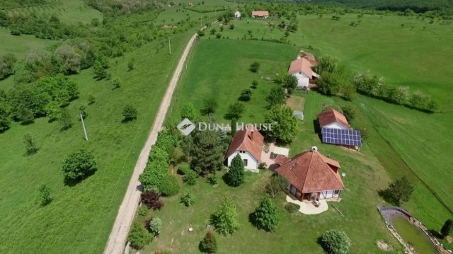 Eladó családi ház, Ibafán 285 M Ft, 5 szobás