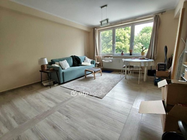 Kiadó téglalakás, albérlet, Szekszárdon 200 E Ft / hó