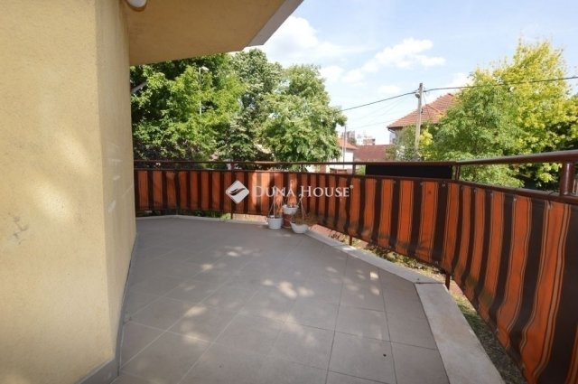 Eladó téglalakás, Budapesten, XIV. kerületben 84 M Ft, 2 szobás