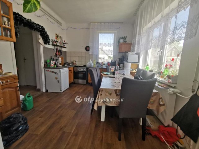 Eladó családi ház, Vaskúton 25 M Ft, 3 szobás