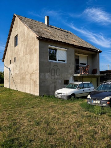 Eladó családi ház, Szátokon 45 M Ft, 3 szobás