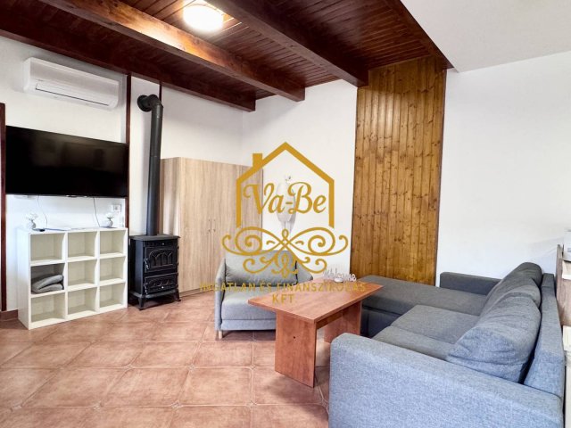 Eladó téglalakás, Egerben 59.9 M Ft, 3 szobás