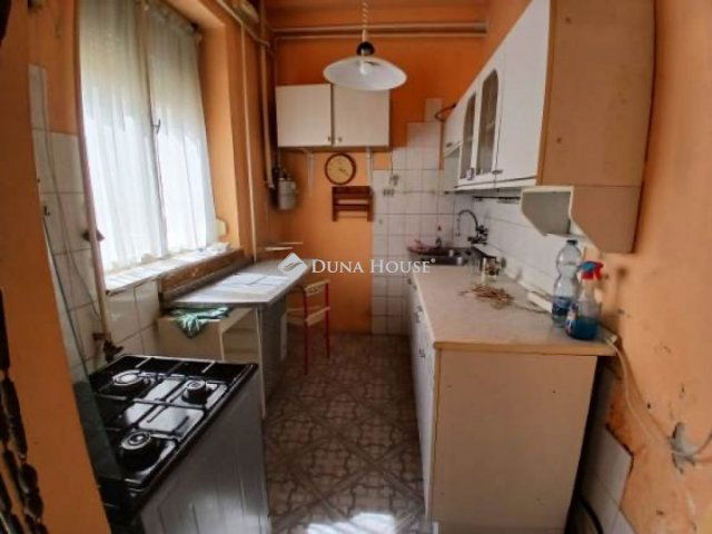 Eladó téglalakás, Budapesten, XIX. kerületben 50.1 M Ft