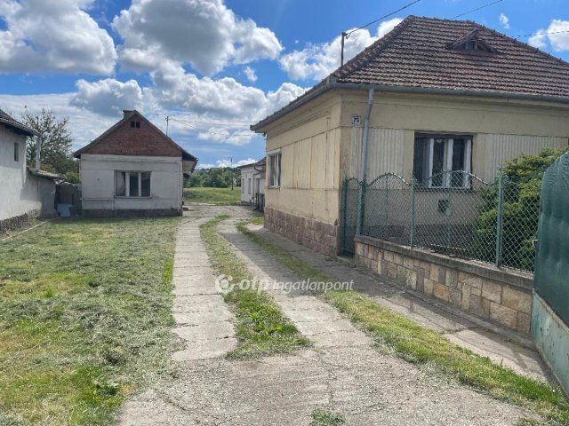 Eladó családi ház, Nagyrédén 21.5 M Ft, 2 szobás