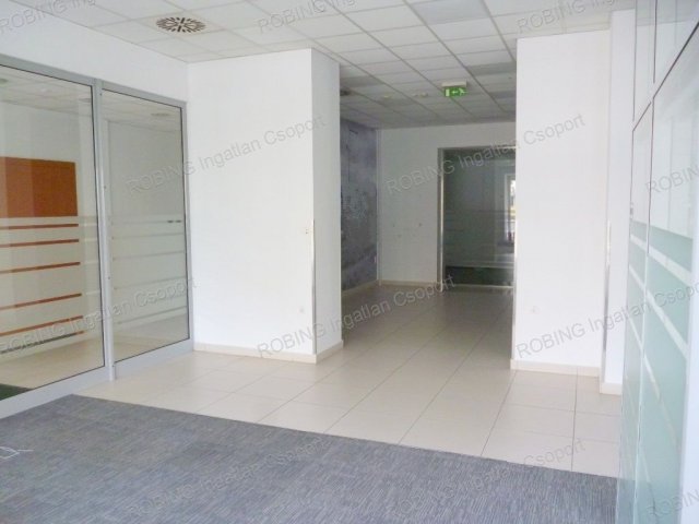 Eladó üzlethelyiség, Budapesten, VIII. kerületben 565.215 M Ft