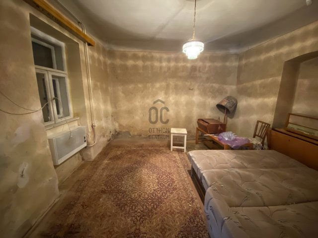 Eladó családi ház, Cegléden 28 M Ft, 2 szobás