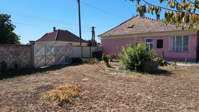 Eladó családi ház, Dunakilitin 62.23 M Ft, 3 szobás