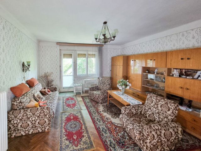 Eladó családi ház, Szombathelyen 65 M Ft, 5 szobás