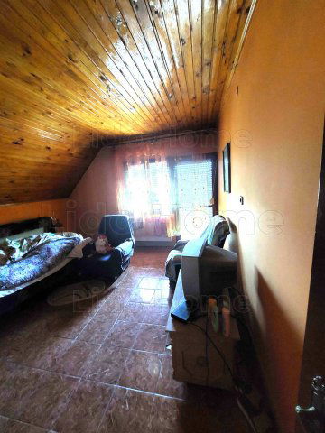 Eladó családi ház, Kaposváron 75 M Ft, 6 szobás