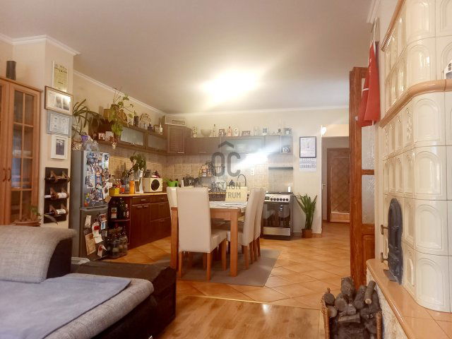 Eladó családi ház, Baján 55.9 M Ft, 3 szobás