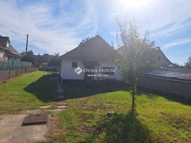 Eladó családi ház, Gyömrőn 61.99 M Ft, 3 szobás