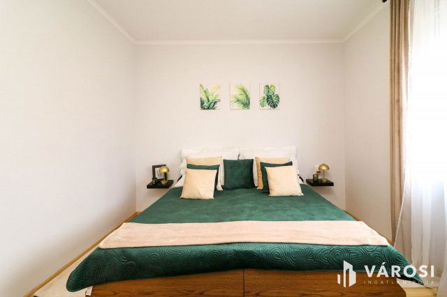 Eladó családi ház, Békéscsabán 46 M Ft, 2 szobás