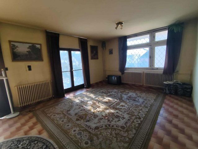 Eladó családi ház, Budapesten, XV. kerületben 135 M Ft, 5 szobás