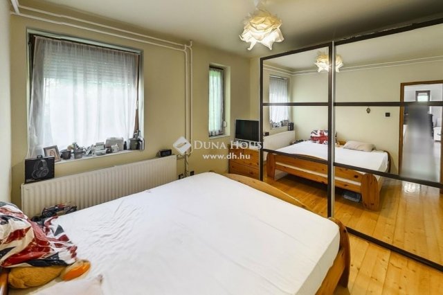 Eladó családi ház, Nagykőrösön 99 M Ft, 5 szobás