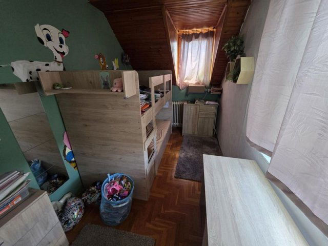 Eladó ikerház, Érden 79.9 M Ft, 5 szobás / költözzbe.hu