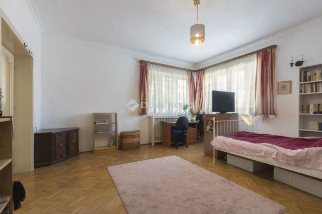 Eladó családi ház, Budapesten, XV. kerületben 94.5 M Ft
