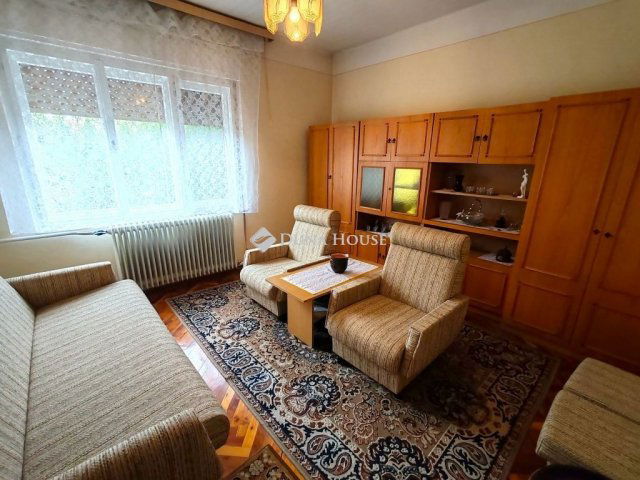 Eladó családi ház, Békésen 42.9 M Ft, 3 szobás