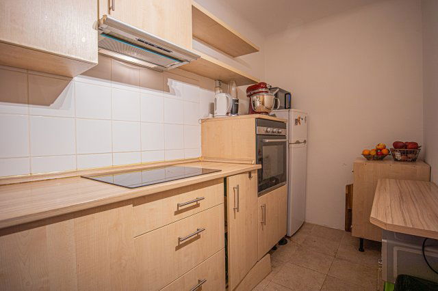 Eladó téglalakás, Budapesten, XI. kerületben, Bartók Béla úton