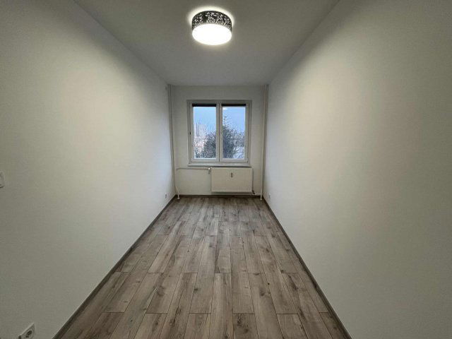 Kiadó panellakás, albérlet, Dunaújvárosban 160 E Ft / hó