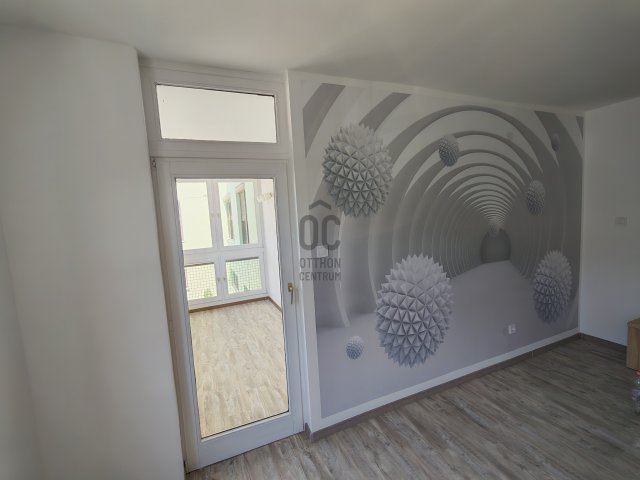 Kiadó téglalakás, albérlet, Cegléden 280 E Ft / hó, 3 szobás