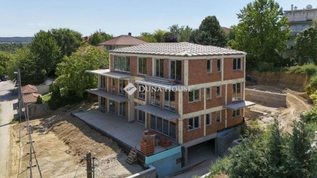 Eladó téglalakás, Budapesten, XI. kerületben 244.2 M Ft