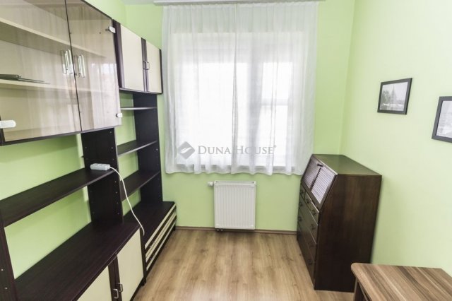 Kiadó téglalakás, albérlet, Szombathelyen 200 E Ft / hó