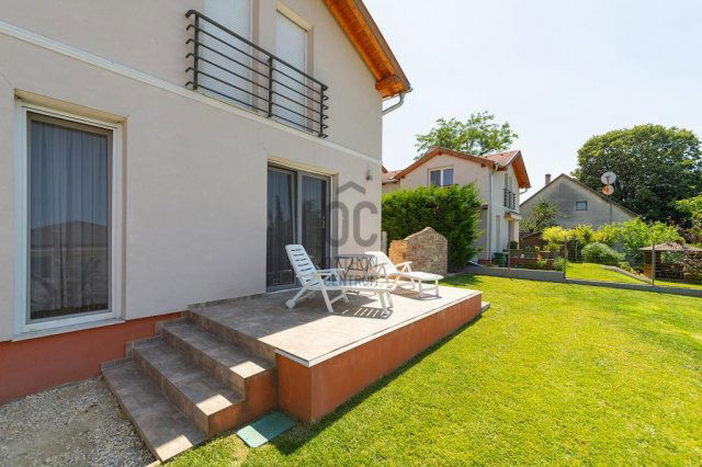 Eladó családi ház, Budapesten, XVII. kerületben 143.5 M Ft