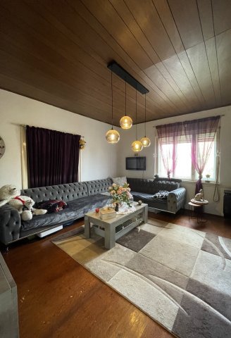 Eladó családi ház, Martfűn 37.5 M Ft, 2 szobás