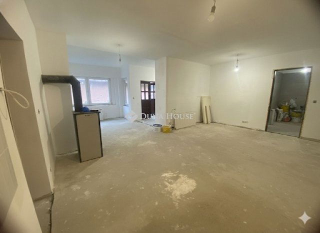 Eladó családi ház, Vácszentlászlón 45 M Ft, 4 szobás