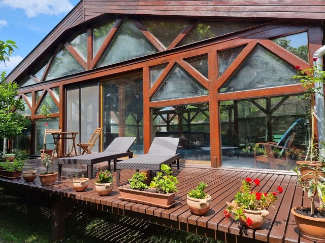 Eladó családi ház, Debrecenben 399 M Ft, 7 szobás