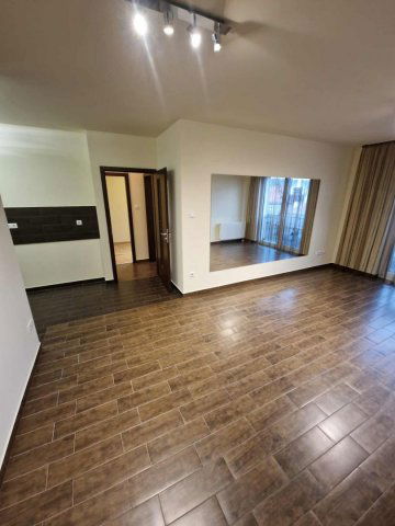 Kiadó téglalakás, albérlet, Debrecenben 300 E Ft / hó, 3 szobás