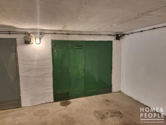Eladó garázs, Szegeden 9.9 M Ft / költözzbe.hu