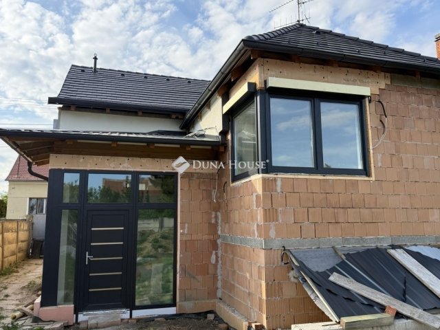 Eladó családi ház, Szombathelyen 84.9 M Ft, 3 szobás