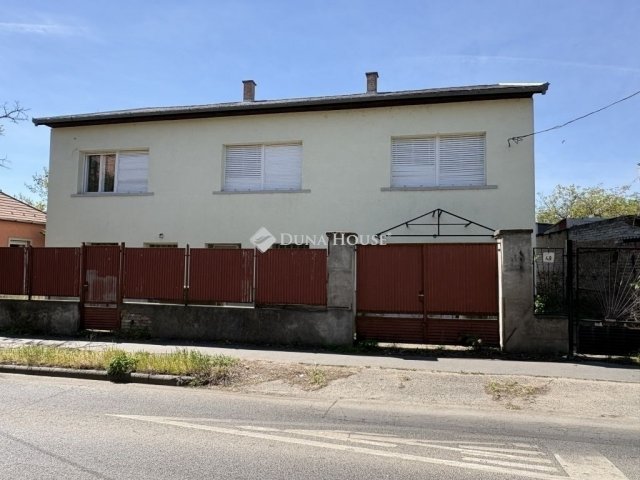 Eladó családi ház, Budapesten, XIX. kerületben 139.999 M Ft