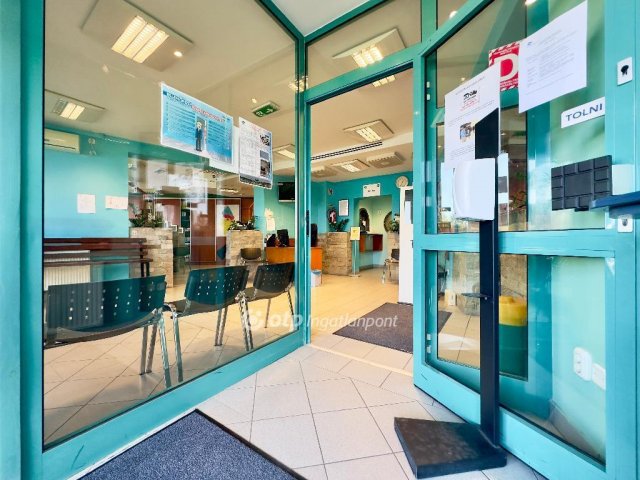 Eladó iroda, Érden 120 M Ft / költözzbe.hu