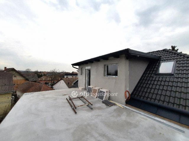 Eladó téglalakás, Albertirsán 61.8 M Ft, 3 szobás