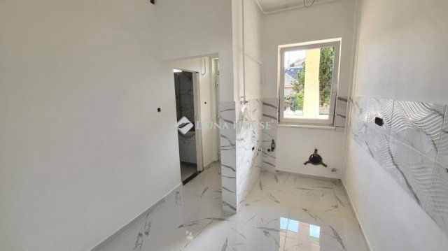 Eladó téglalakás, Budapesten, XX. kerületben 39.9 M Ft, 1 szobás