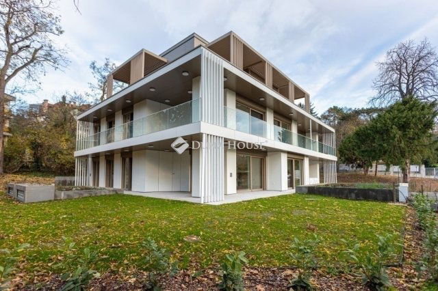 Eladó téglalakás, Budapesten, II. kerületben 320 M Ft, 3 szobás