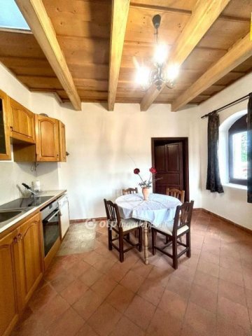 Eladó családi ház, Nemesszalókon 275 M Ft, 4 szobás