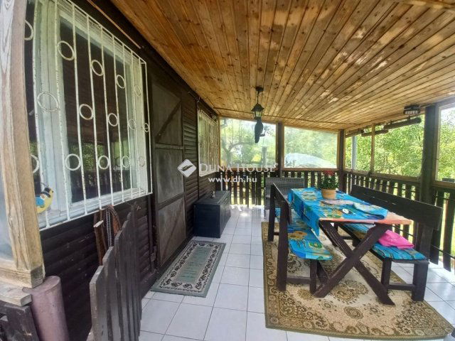 Eladó családi ház, Gyódon 11.999 M Ft, 2 szobás