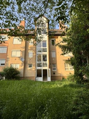 Eladó téglalakás, Egerben 49.7 M Ft, 3 szobás