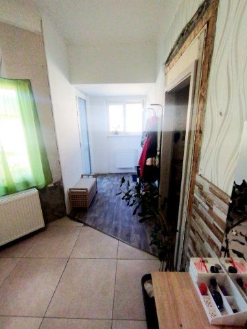 Eladó családi ház, Csengődön 26.5 M Ft, 5 szobás