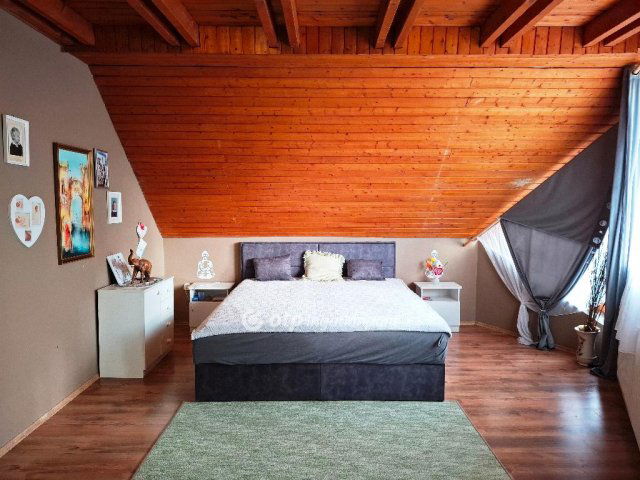 Eladó családi ház, Békéscsabán 88.8 M Ft, 3 szobás