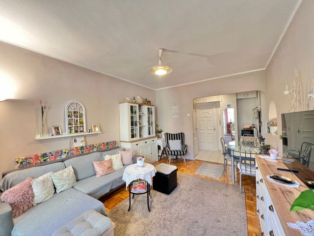 Eladó téglalakás, Kaposváron, Hegyi utcában 39.5 M Ft, 2 szobás