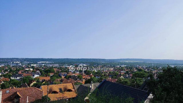 Eladó családi ház, Budaörsön 137 M Ft, 4 szobás