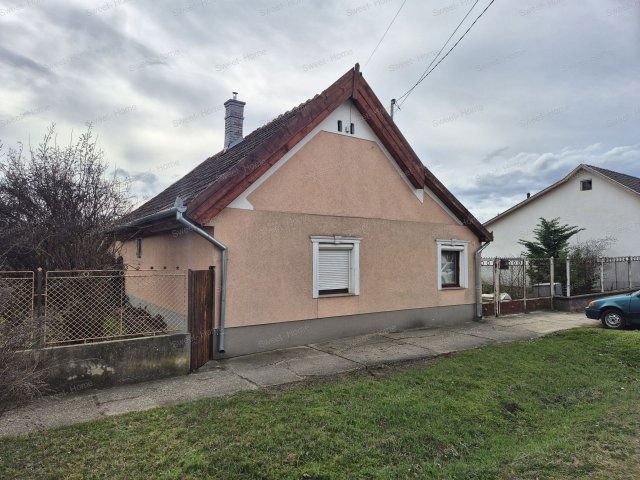 Eladó családi ház, Kerekegyházán 31.9 M Ft, 4 szobás