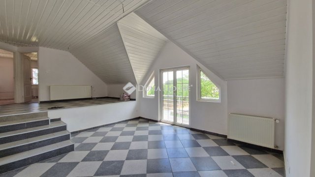 Eladó családi ház, Vasadon 79.9 M Ft, 4 szobás