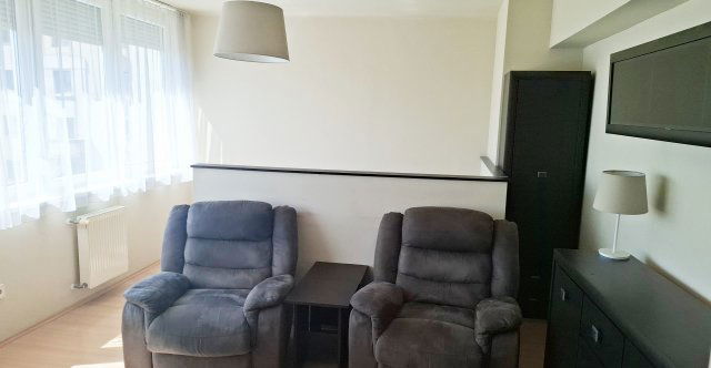 Eladó panellakás, Budapesten, XXI. kerületben 42.9 M Ft, 1 szobás